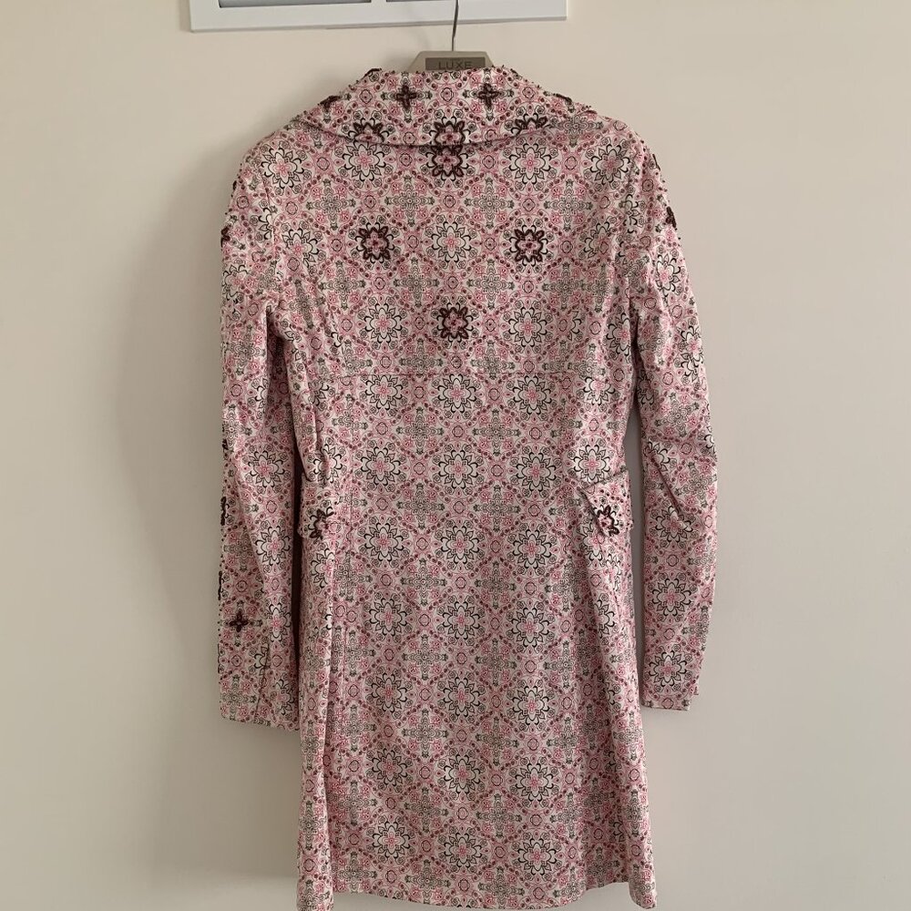 Stylish Beaded Jacket - image 2